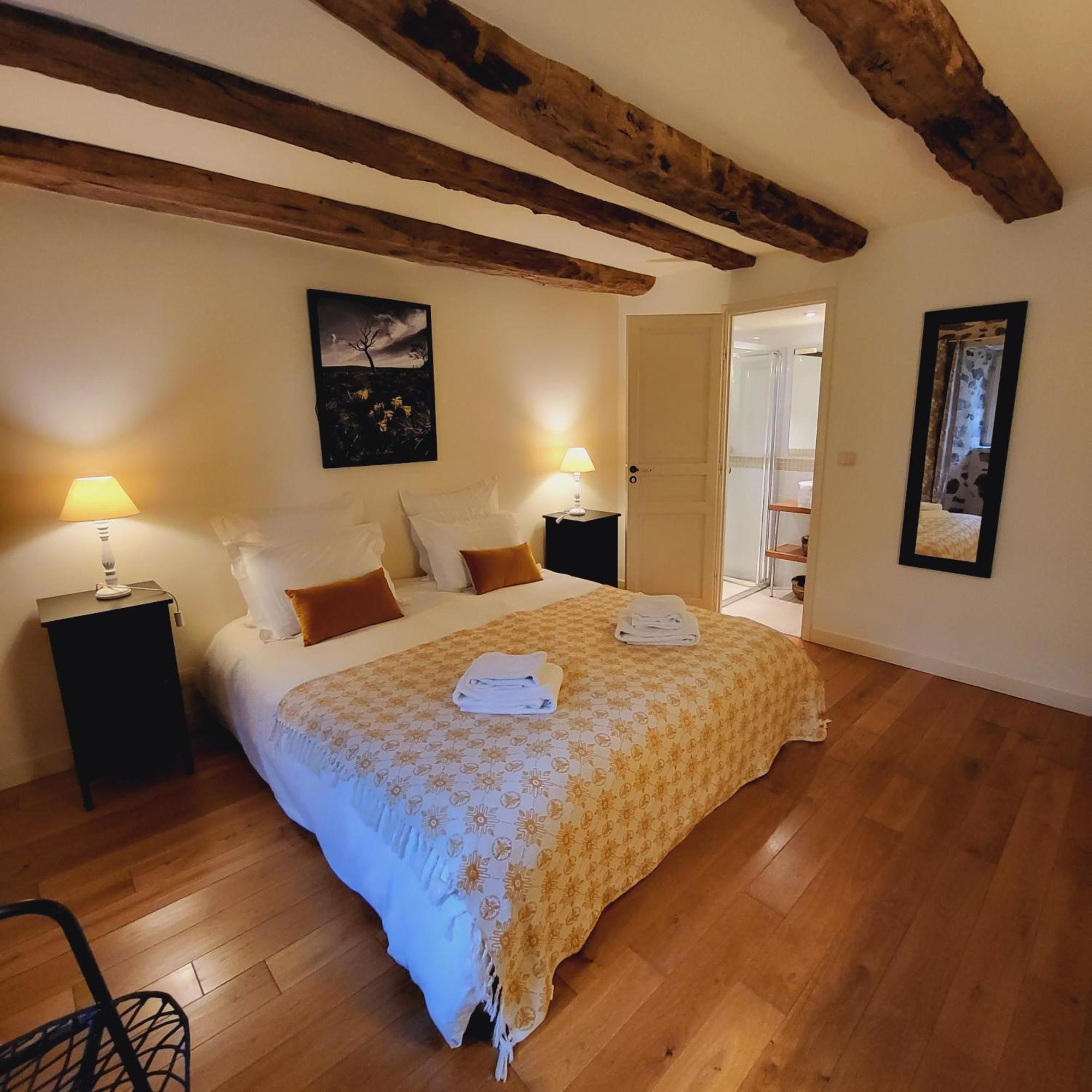 Le Mas De Rigoulac Chambre Zen Spa Sur Reservation Bouyssounouse Rum bild